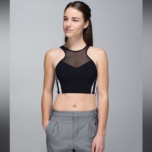 Lululemon Get It On Front Racer
Black / Small Steep Stripe Printed Black